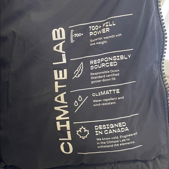 Aritzia - The Super Shorty cliMATTE Puffer Jacket - Black - 2XS - Picture 5 of 15